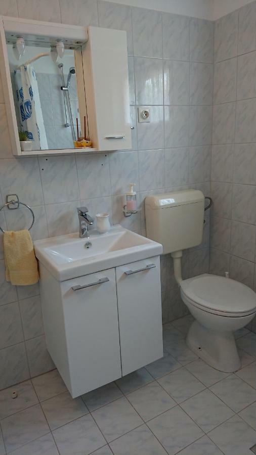 Apartman Kursar Srima Luaran gambar